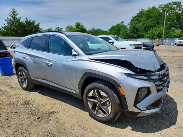 2026 HYUNDAI TUCSON SEL, SEL Plus