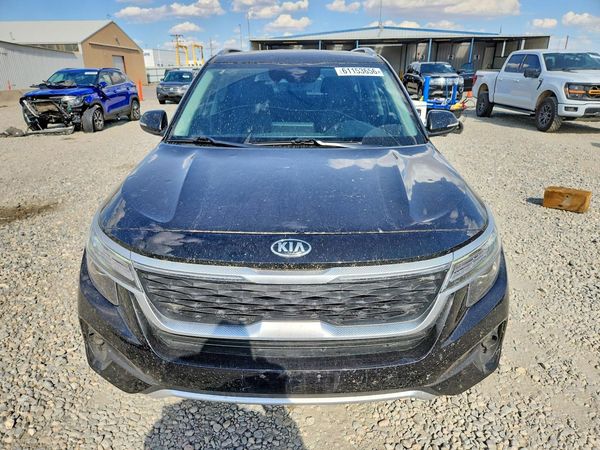 2021 KIA SELTOS S