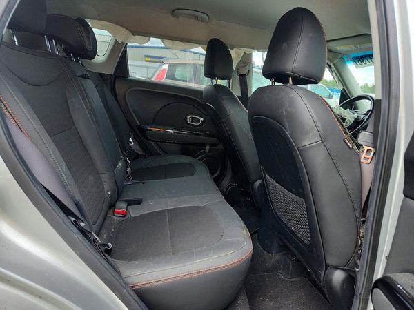 2017 KIA SOUL Exclaim