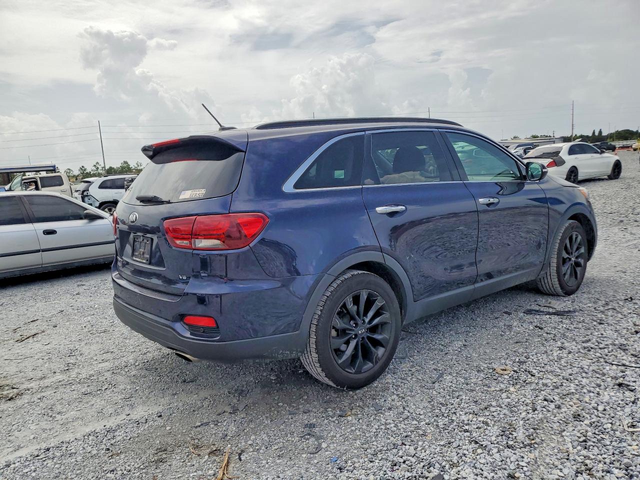 2020 KIA SORENTO L, LX, S