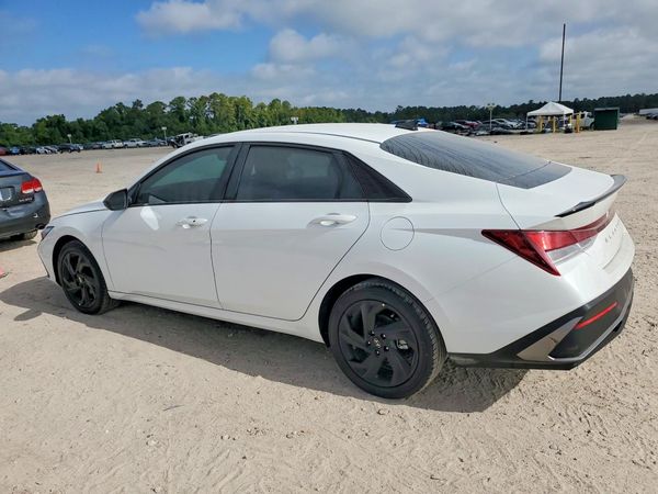 2026 HYUNDAI ELANTRA