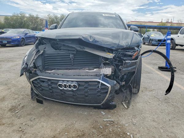 2022 AUDI Q5