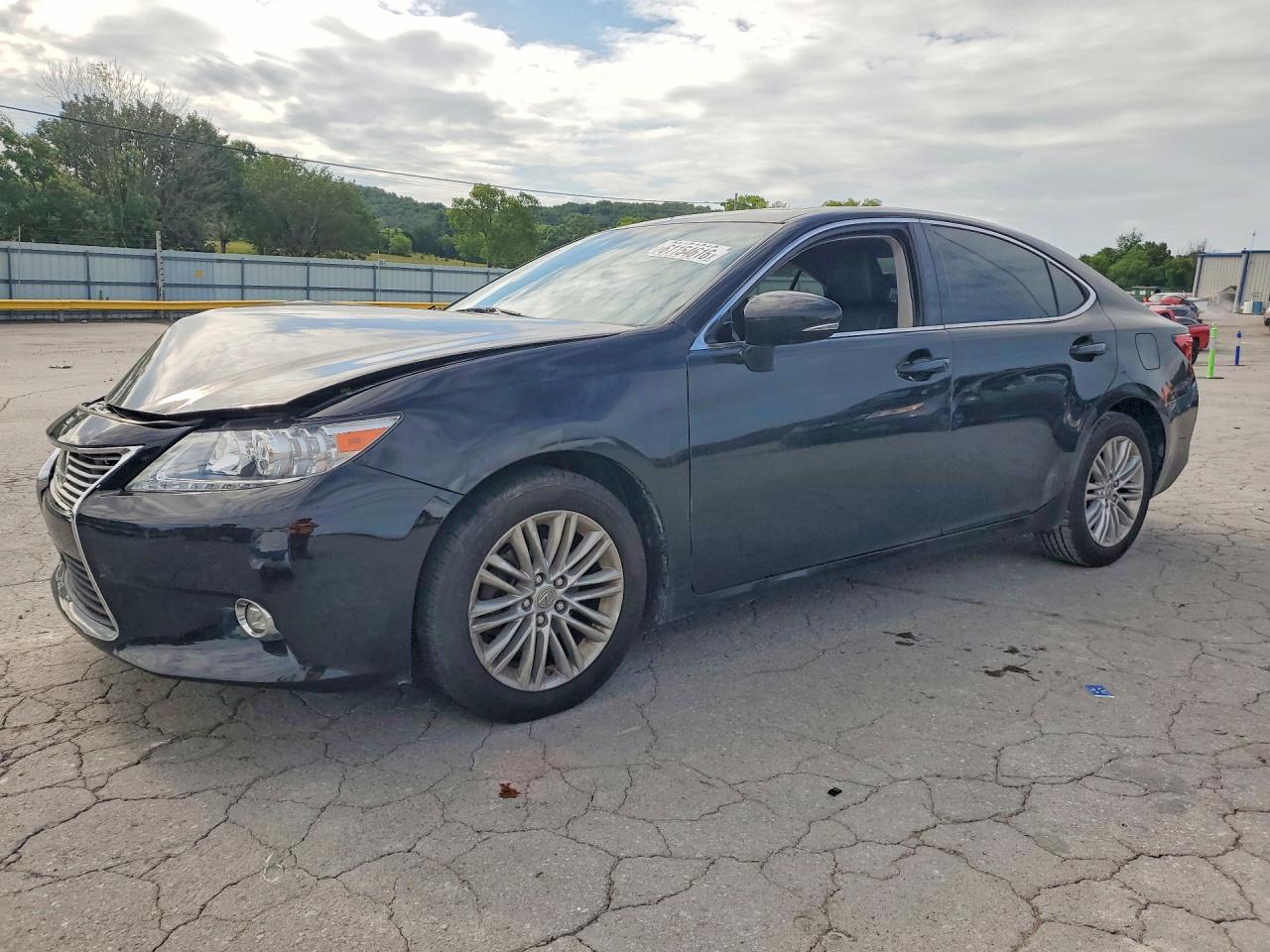 2015 LEXUS ES