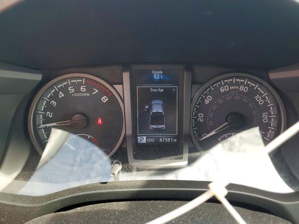 2022 TOYOTA TACOMA SR5