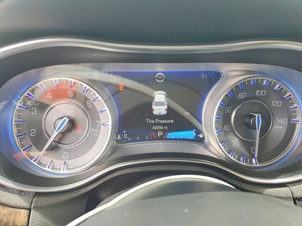 2018 CHRYSLER 300