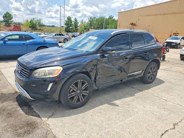 2017 VOLVO XC60 Dynamic