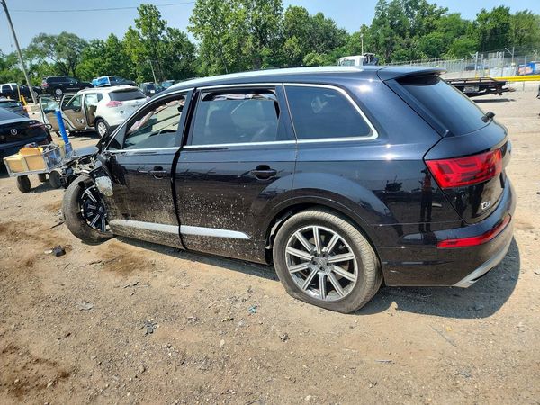 2017 AUDI Q7