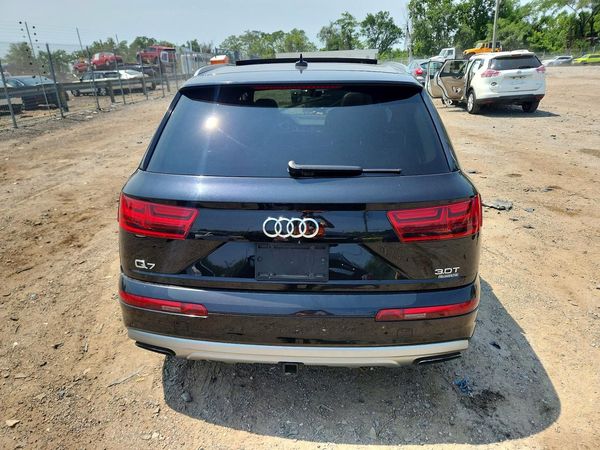 2017 AUDI Q7