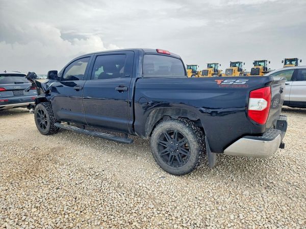 2018 TOYOTA TUNDRA