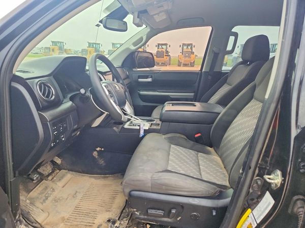 2018 TOYOTA TUNDRA