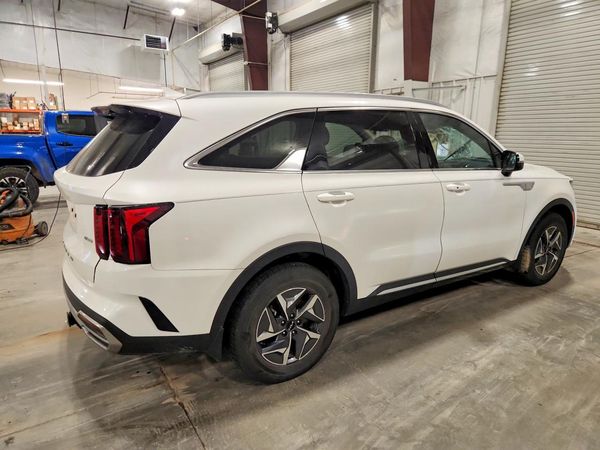2022 KIA SORENTO
