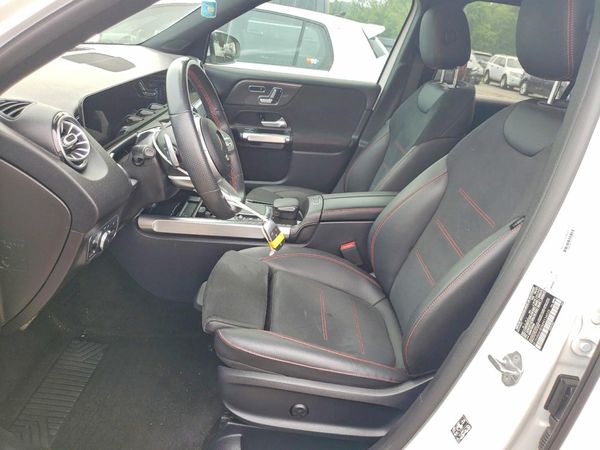 2021 MERCEDES-BENZ GLB GLB250-4M