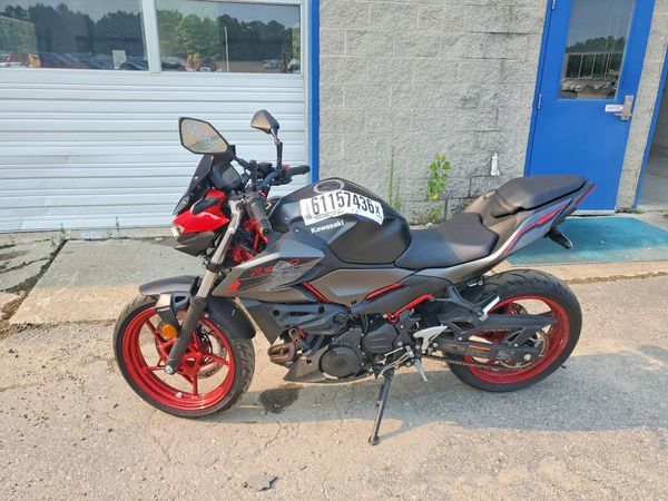 2025 KAWASAKI ER500