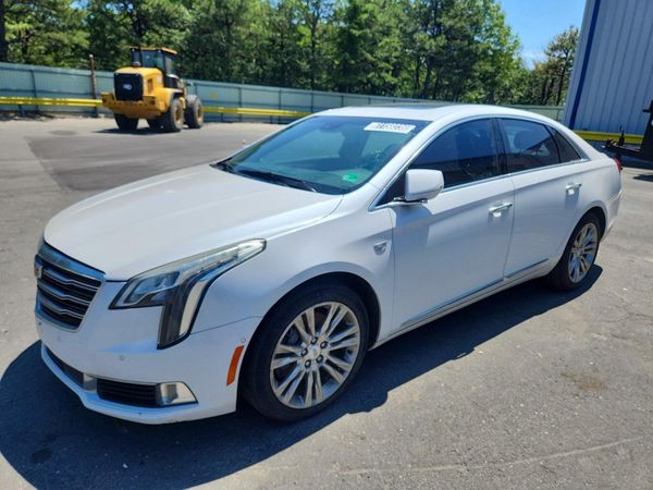 2018 CADILLAC XTS Luxury