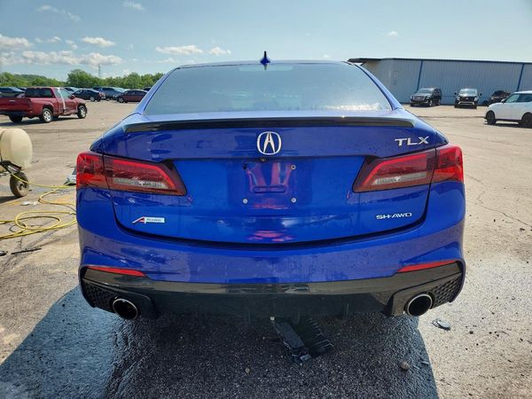 2018 ACURA TLX