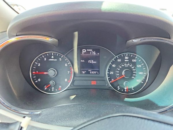 2017 KIA FORTE LX