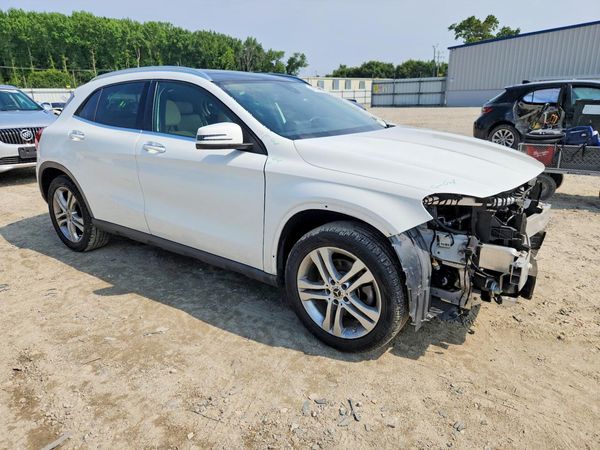 2019 MERCEDES-BENZ GLA GLA250-4M