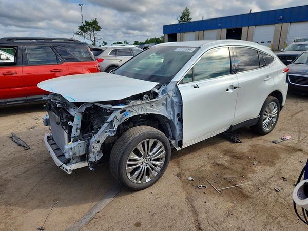 2024 TOYOTA VENZA