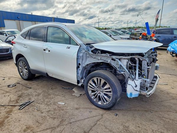 2024 TOYOTA VENZA