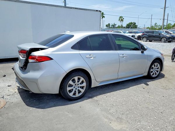 2021 TOYOTA COROLLA