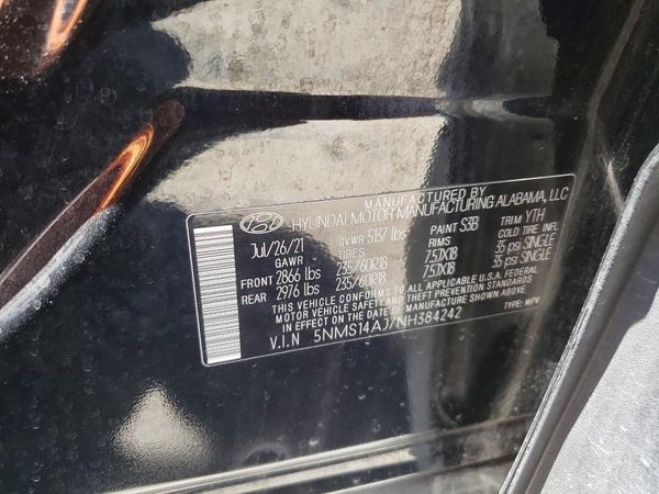 2022 HYUNDAI SANTA FE SE