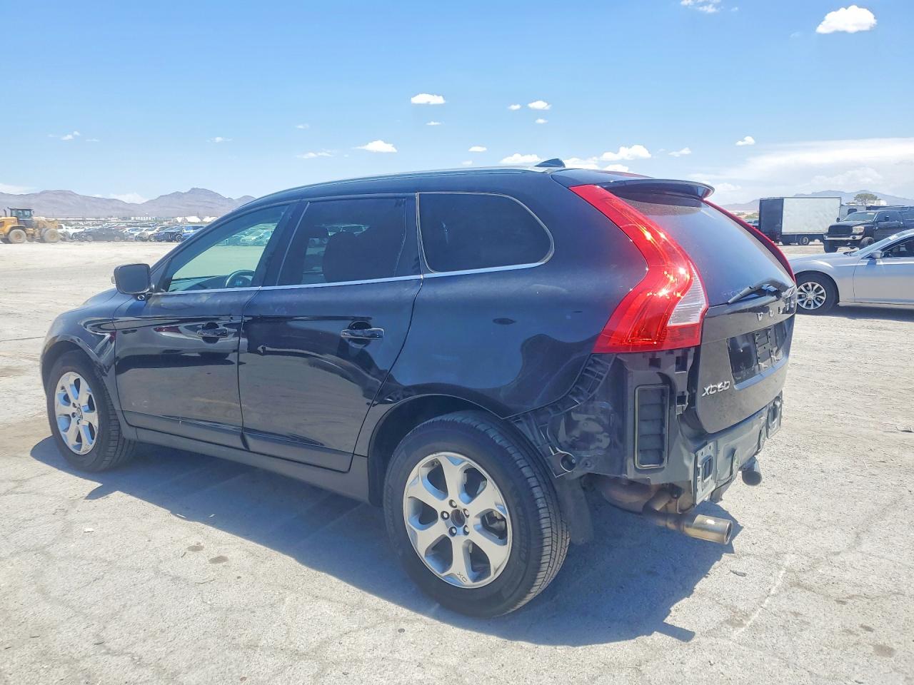 2013 VOLVO XC60