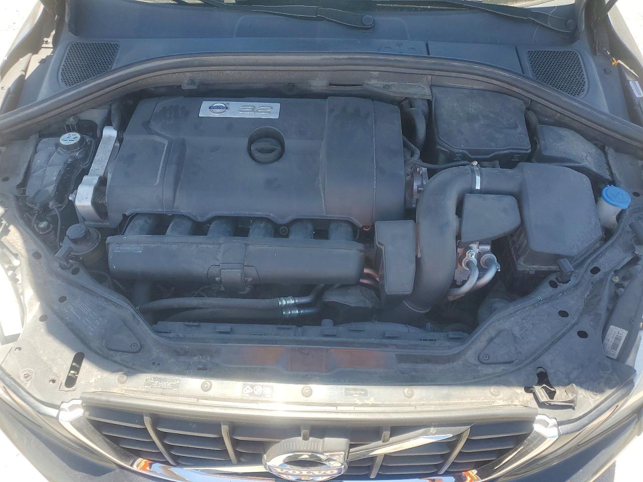 2013 VOLVO XC60