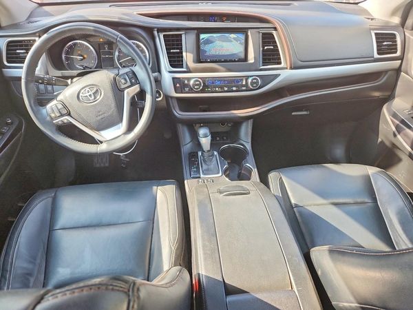 2016 TOYOTA HIGHLANDER Base/Hybrid