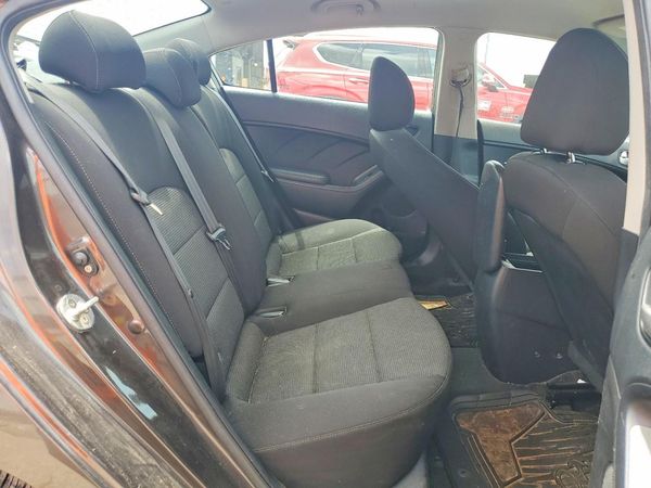 2017 KIA FORTE LX Base