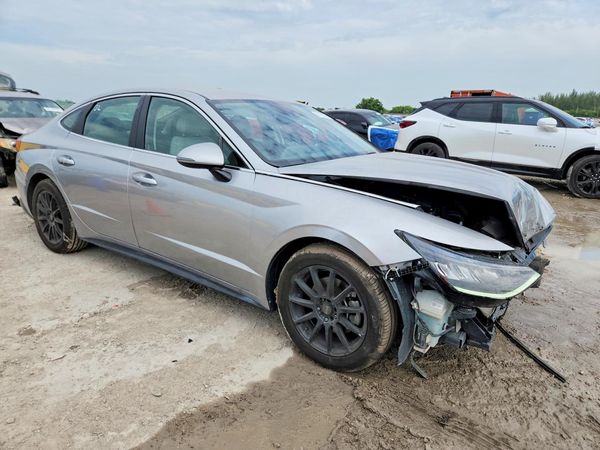 2020 HYUNDAI SONATA