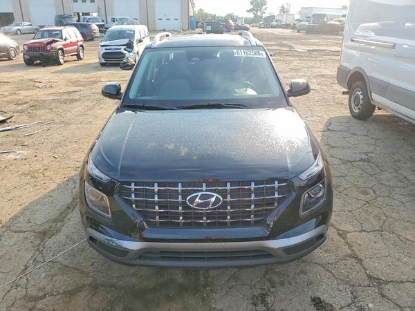 2026 HYUNDAI VENUE