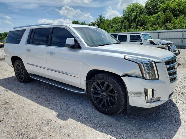 2016 CADILLAC ESCALADE ESV Luxury