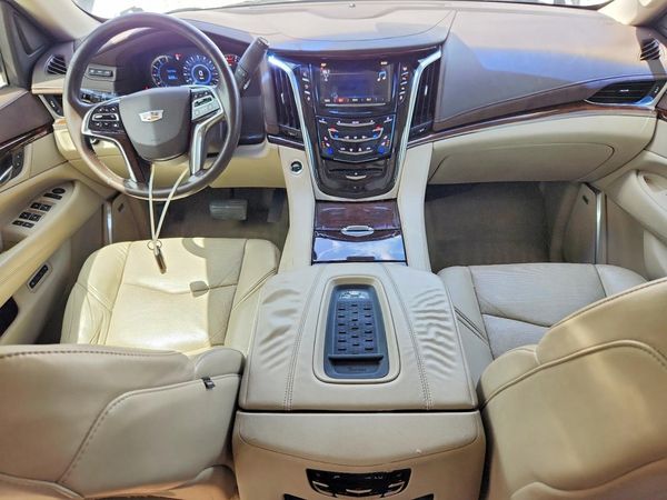 2016 CADILLAC ESCALADE ESV Luxury