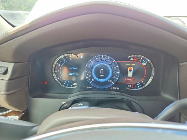 2016 CADILLAC ESCALADE ESV Luxury
