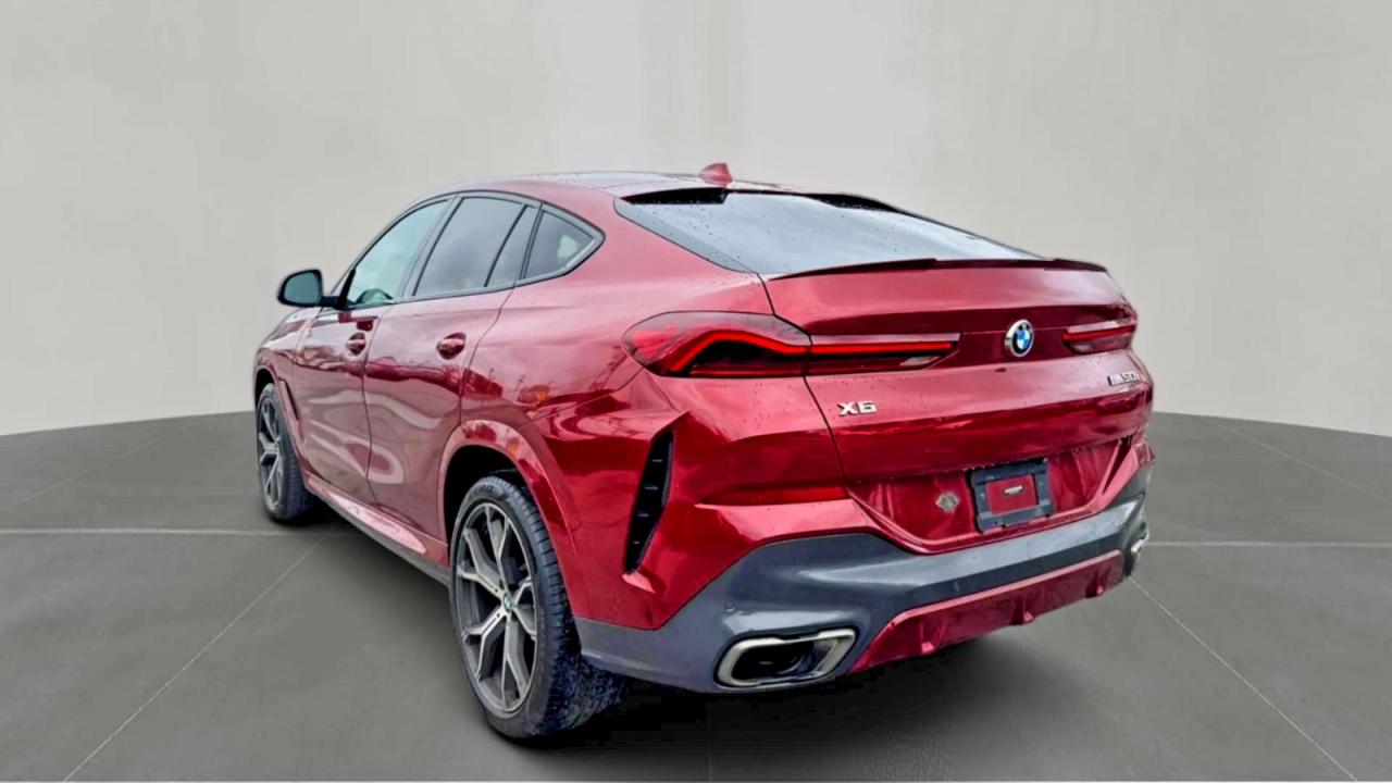 2021 BMW X6 M50i