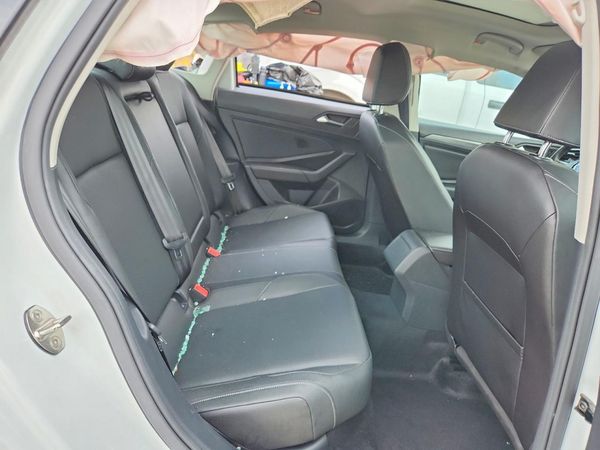 2019 VOLKSWAGEN JETTA SEL