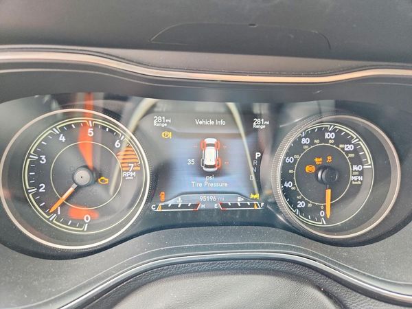 2019 JEEP CHEROKEE LIMITED FWD