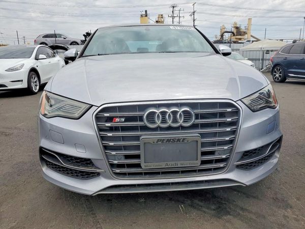 2015 AUDI A3 Premium Plus