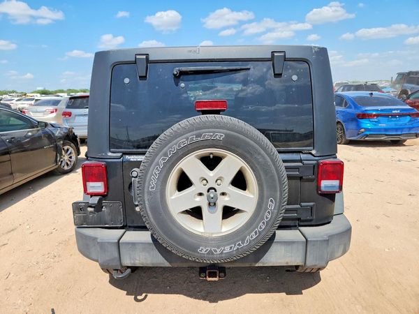 2016 JEEP WRANGLER UNLIMITED SPORT 4X4