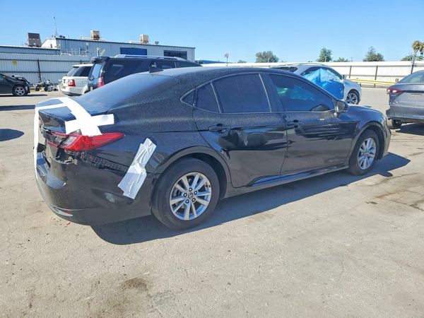 2025 TOYOTA CAMRY