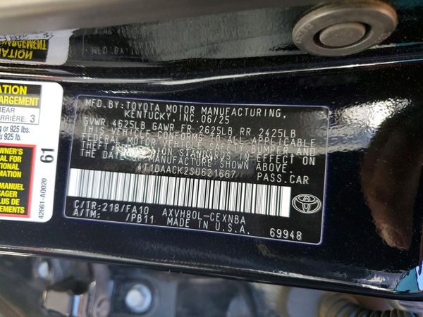 2025 TOYOTA CAMRY
