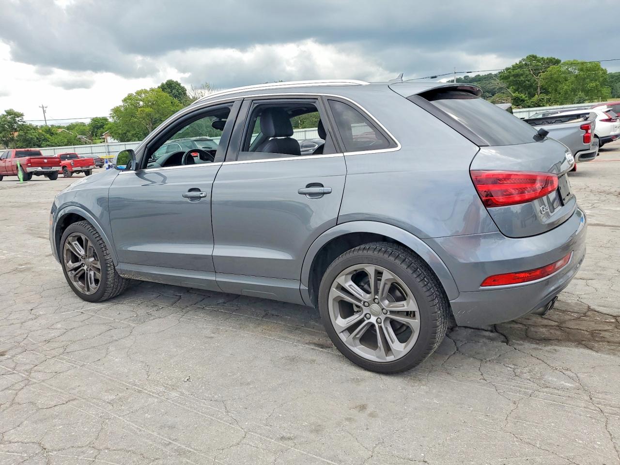 2015 AUDI Q3 quattro Premium Plus