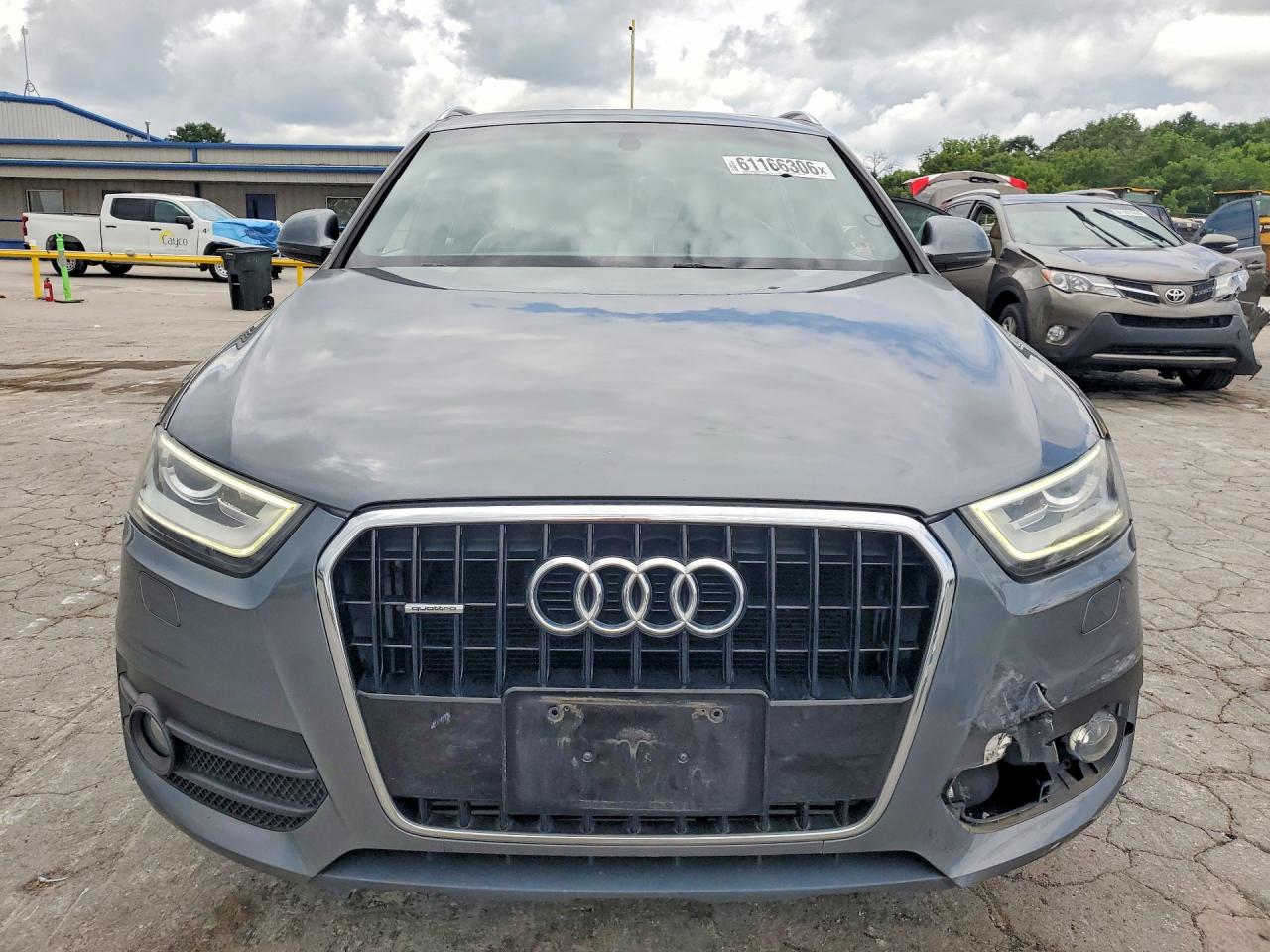 2015 AUDI Q3 quattro Premium Plus