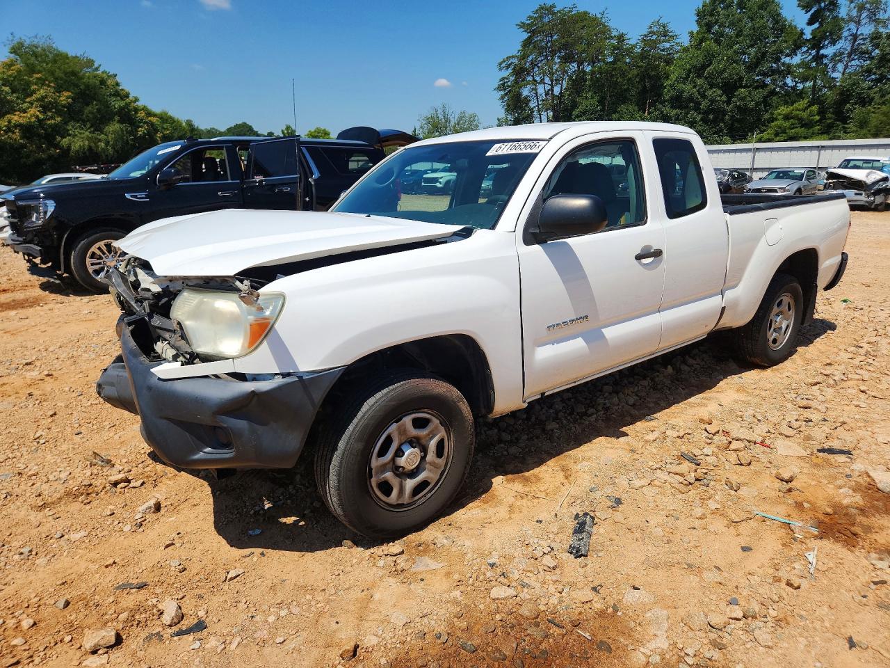 2015 TOYOTA TACOMA Delux Grade