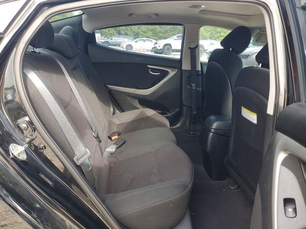 2016 HYUNDAI ELANTRA