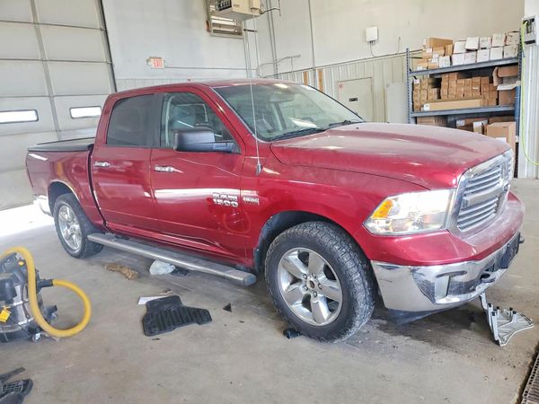 2014 RAM 1500 SLT