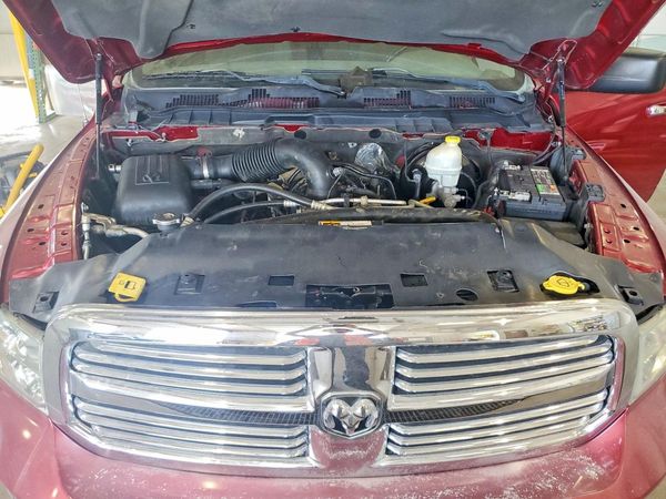 2014 RAM 1500 SLT