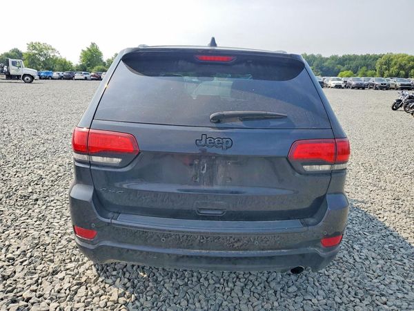 2018 JEEP GRAND CHEROKEE LAREDO 4X4