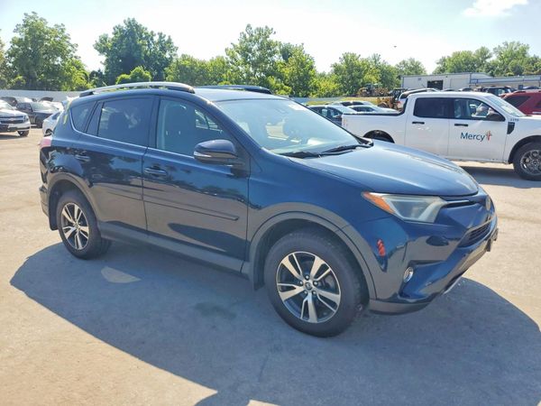 2018 TOYOTA RAV4 Adventure/XLE