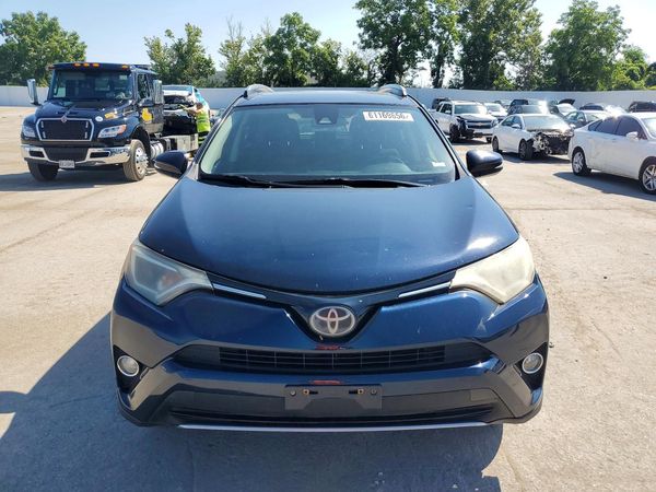 2018 TOYOTA RAV4 Adventure/XLE